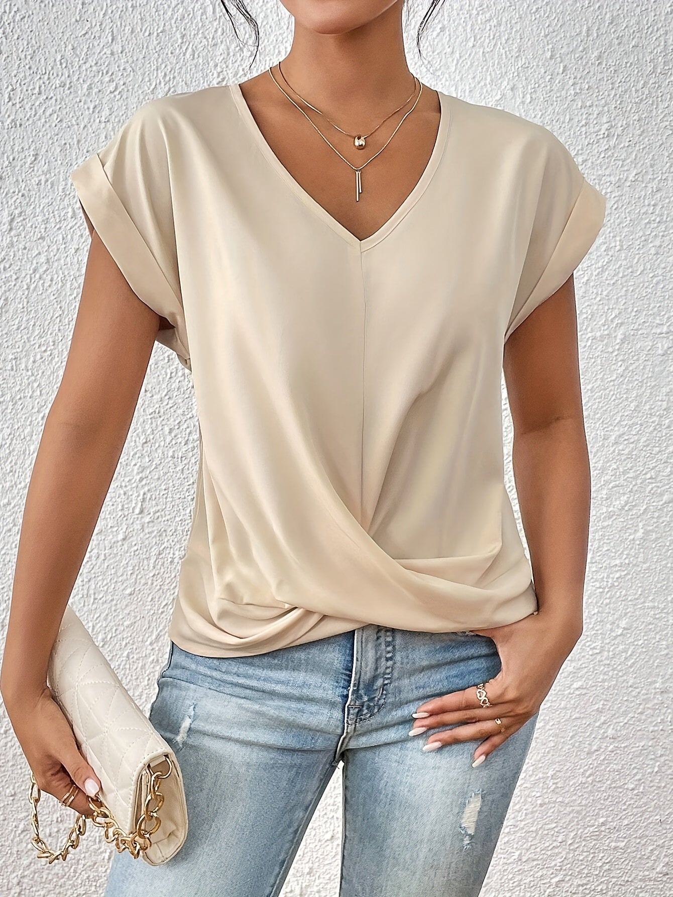 SANNE I LÄSSIGES V-HALS T-SHIRT
