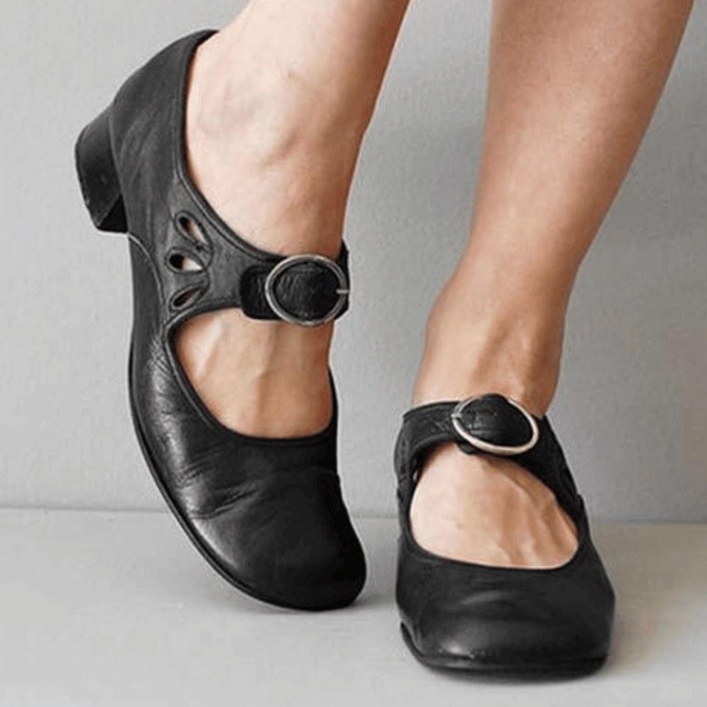 Viola – Einzigartige Ledersandalen