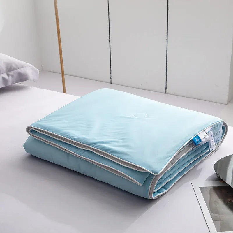 Luftkühlende Sommerdecke für kühle Nächte