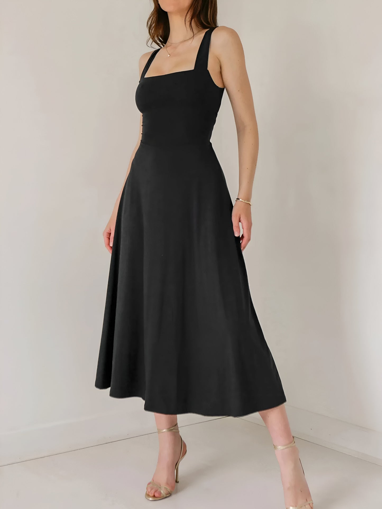 SIGLINDE I TRENDIGES MIDIKLEID