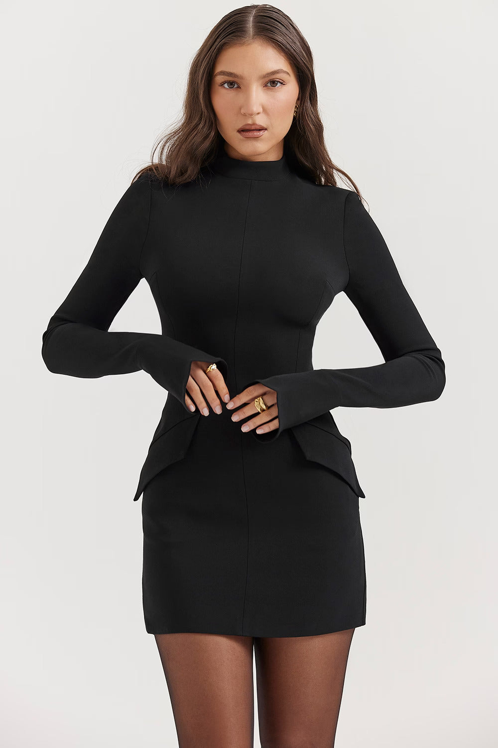 Nessa Kleid