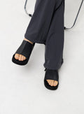 Niedrige Absatzslipper CU309