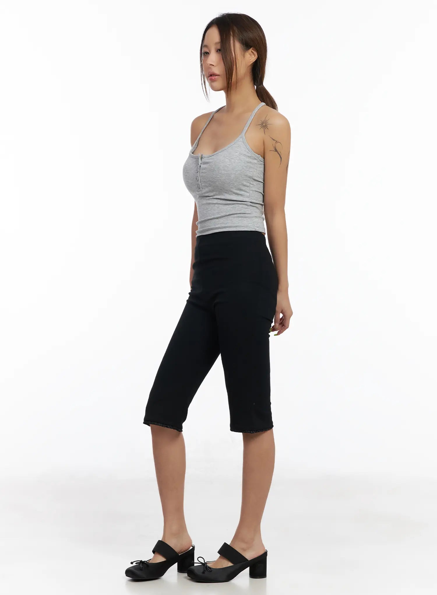 Schwarze Riemchensandalen CM525