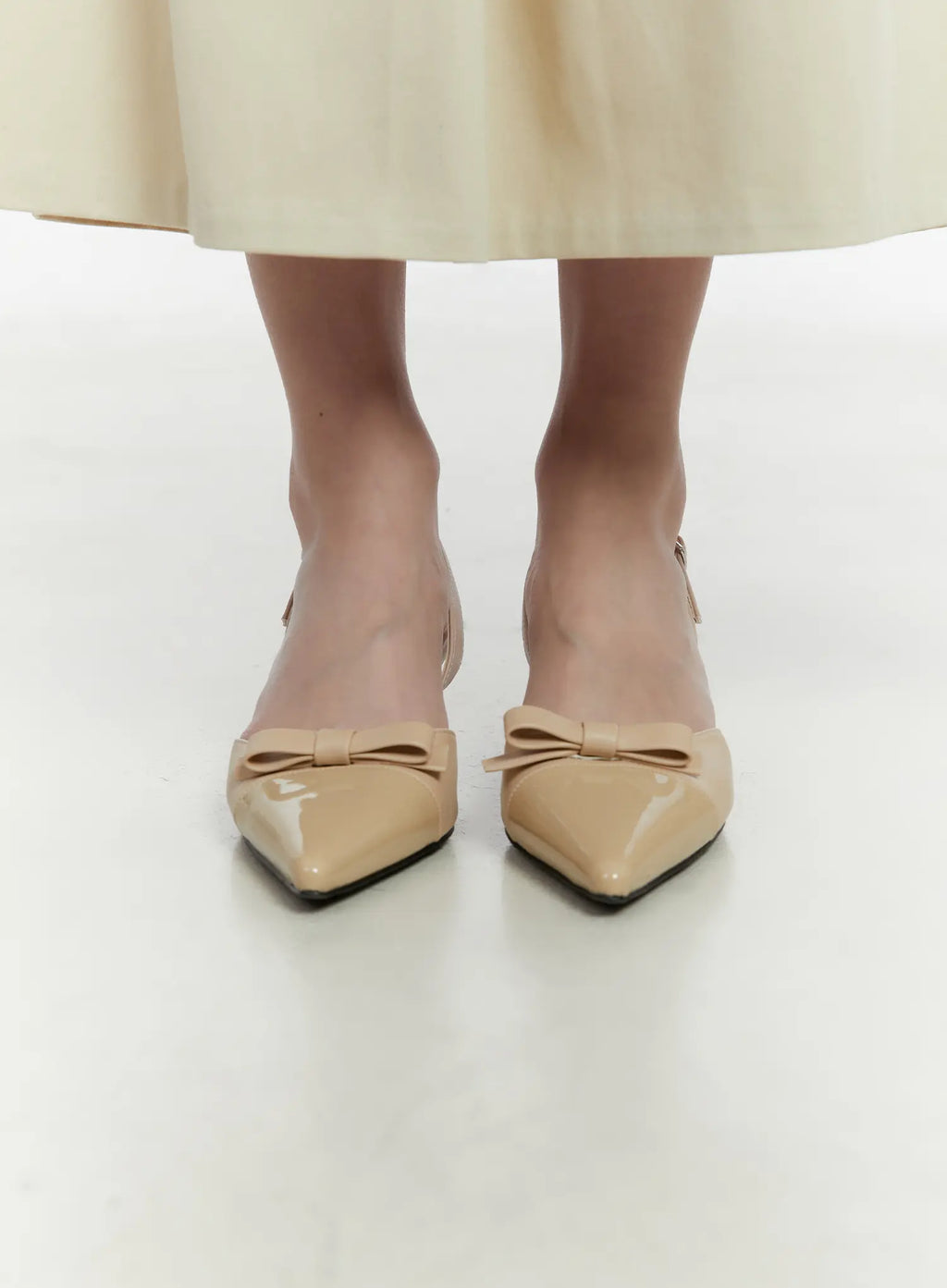 Elegante Spitz-Pumps F502