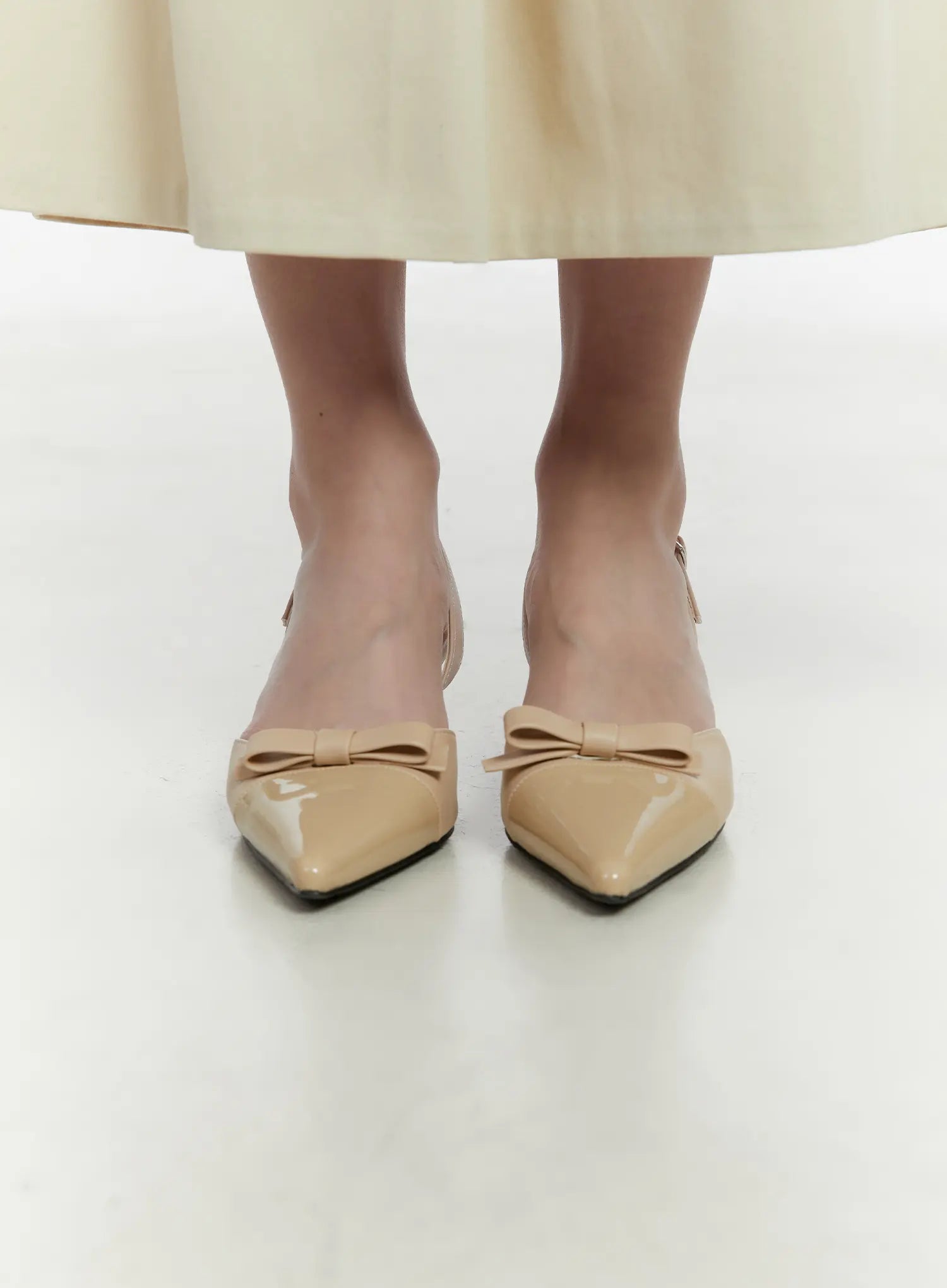 Elegante Spitz-Pumps F502