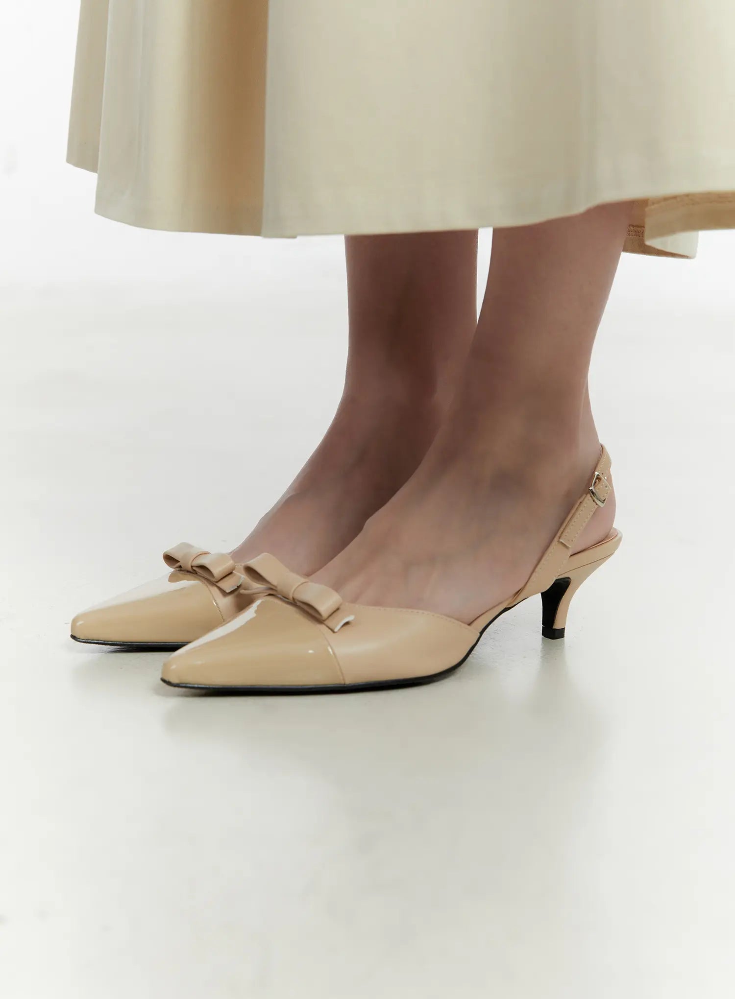 Elegante Spitz-Pumps F502