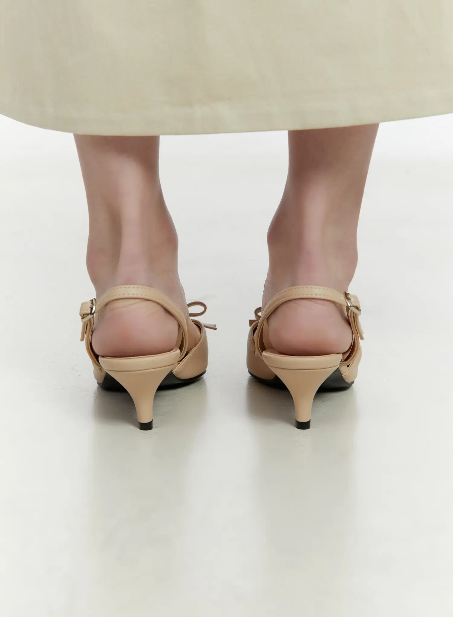 Elegante Spitz-Pumps F502