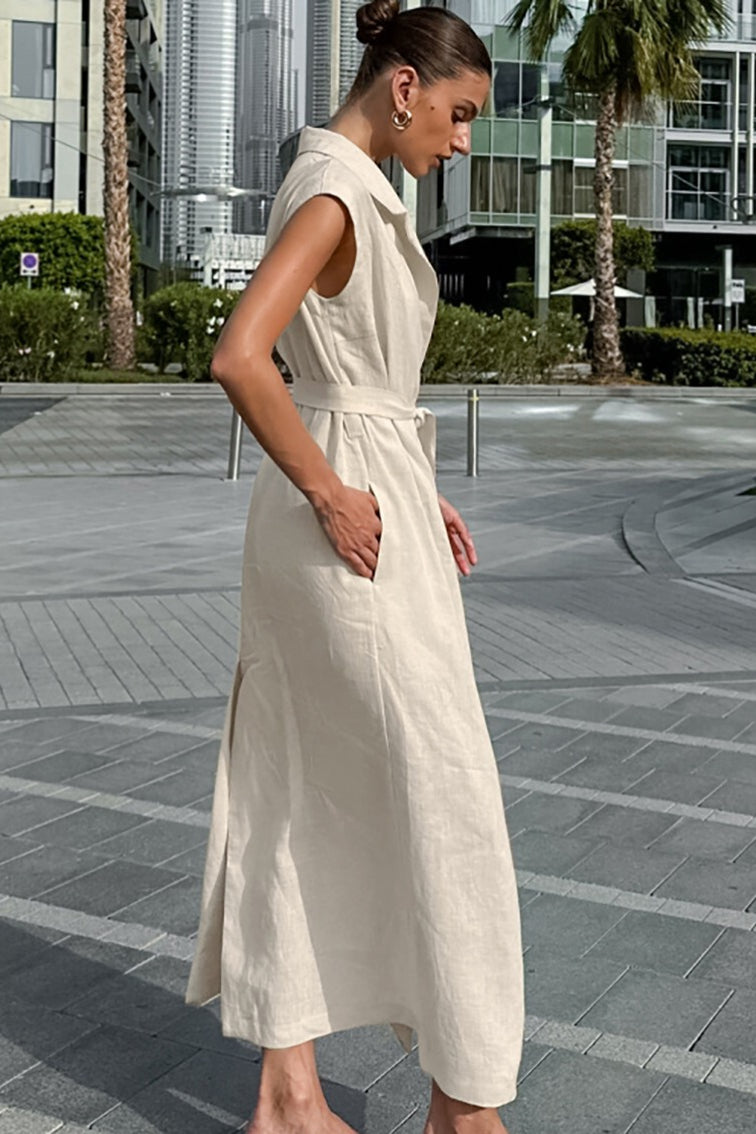 Maxikleid aus Leinen mit hohem Bund und Bindegürtel – elegantes Kleid mit Schlitz