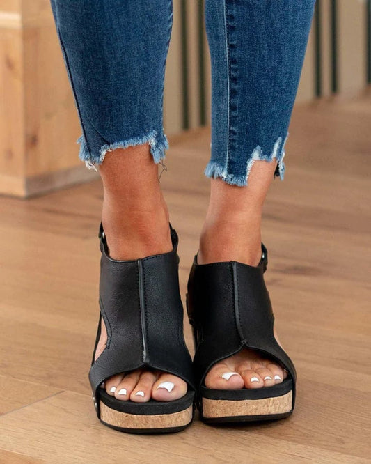 Élégance – Luxuriöse Wedges mit Subtilem Absatz