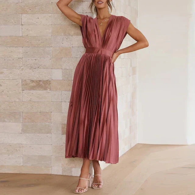 Lisi Maxikleid mit V-Ausschnitt und Plissee