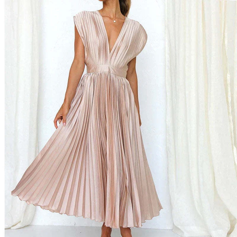 Lisi Maxikleid mit V-Ausschnitt und Plissee