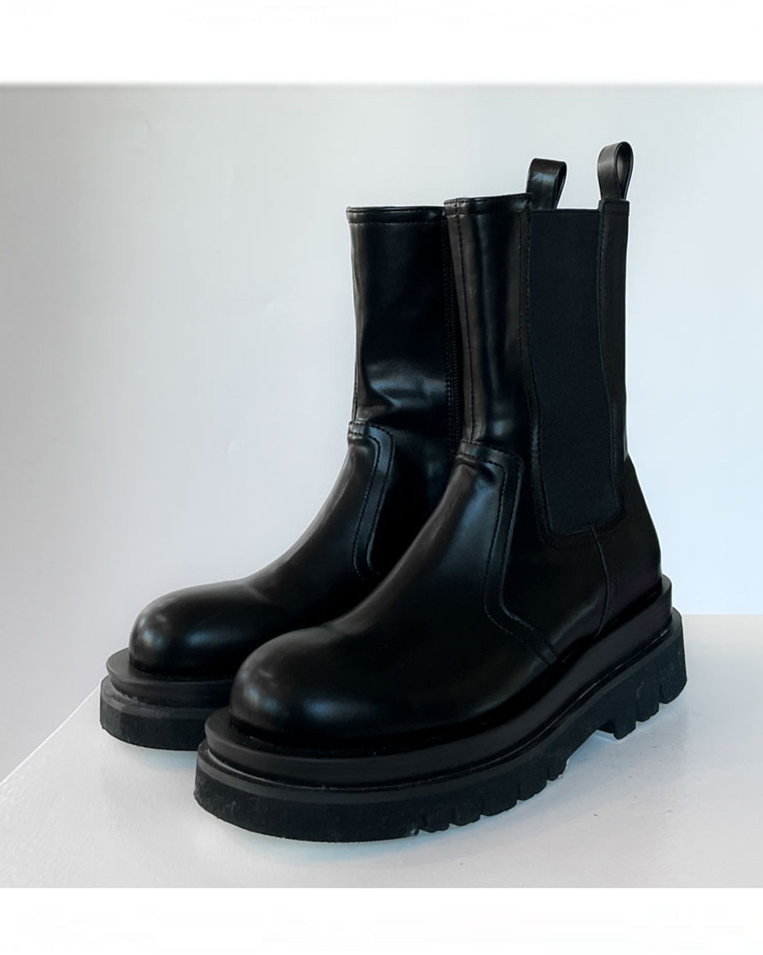 Elastische Keil-Ankle-Zipper-Stiefel CJ305
