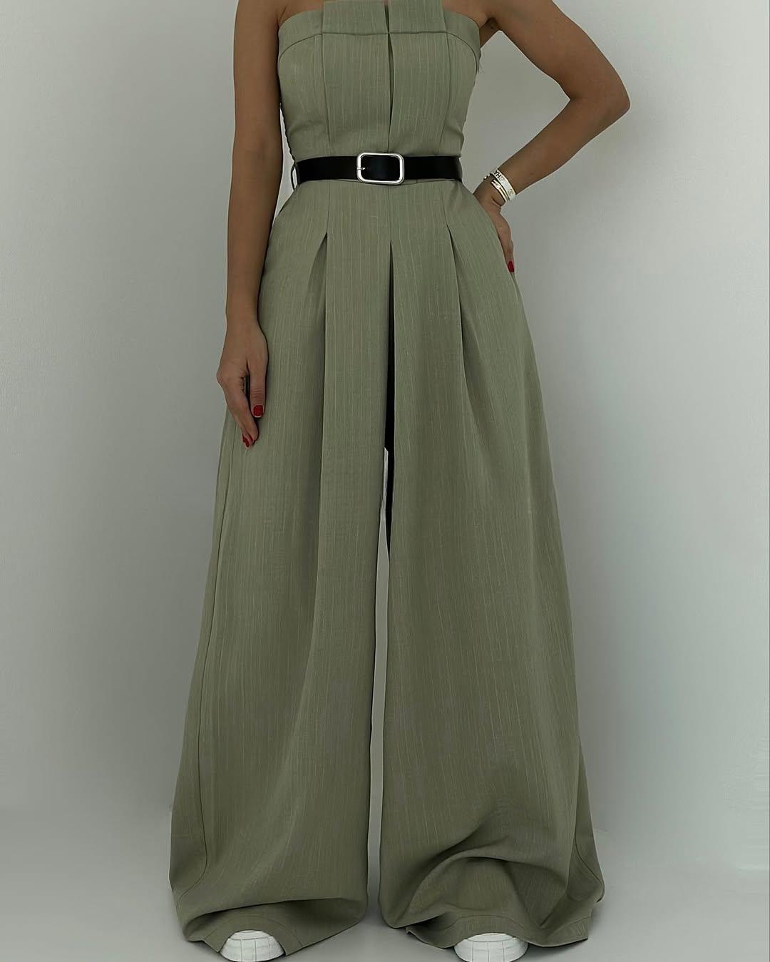 Lauralie | Trägerloser Jumpsuit im Blazer-Stil
