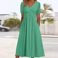 Adrianna - Kleid In Schmeichelnder Eleganz