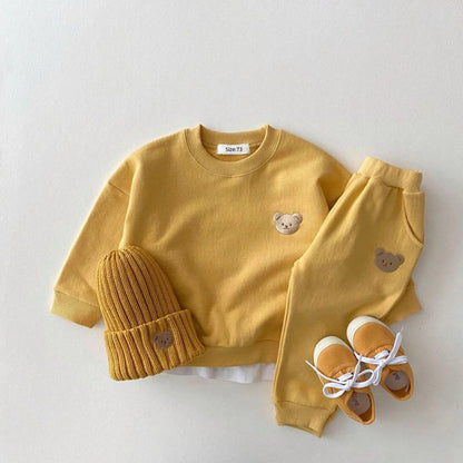 Elva – Niedliches Set mit Bärenpullover und Jogginghose für Kinder