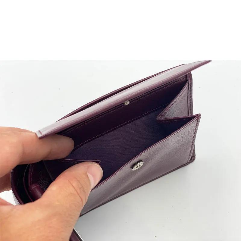 Klassische Bordeaux Nappa Geldbörse mit Münzfach und Klappe