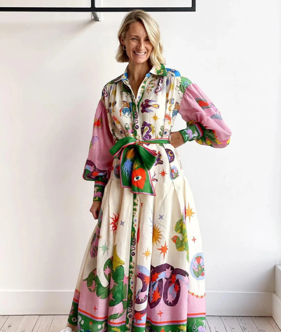 Schickes langes Abendkleid im Retro-Stil
