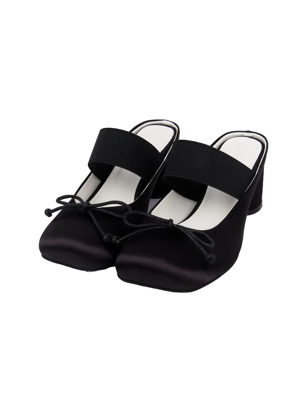 Schwarze Riemchensandalen CM525