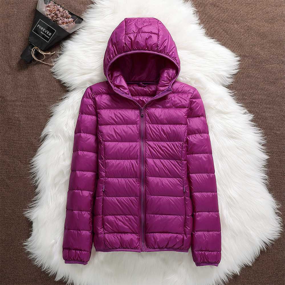 Nord | Premium-Jacke mit weißen Federn