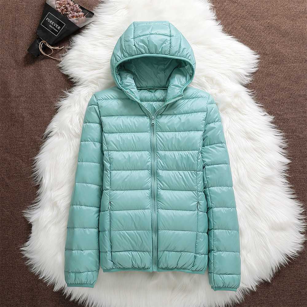 Nord | Premium-Jacke mit weißen Federn