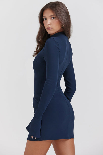 Nessa Kleid