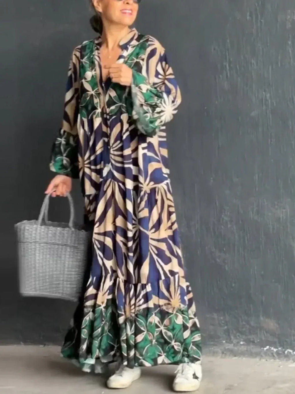 Flaire - Lässiges Kleid mit Blumenmuster
